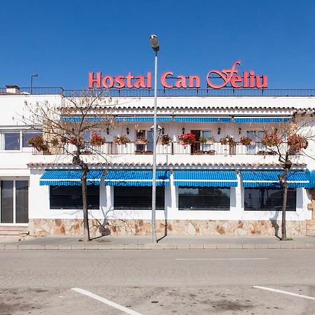 Casa Feliu Hostal Санта Сузана Екстериор снимка